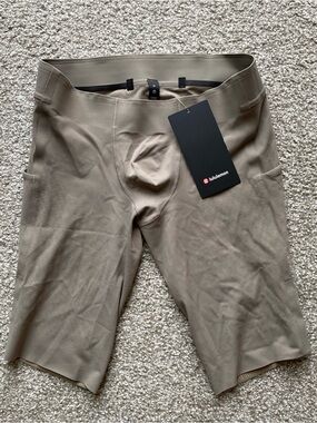 Lululemon SenseKnit Running Shorts 10”